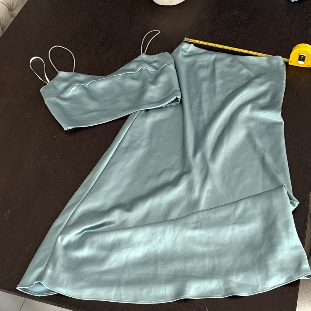 Lulu's Soft blue Satin Fabric skirt set